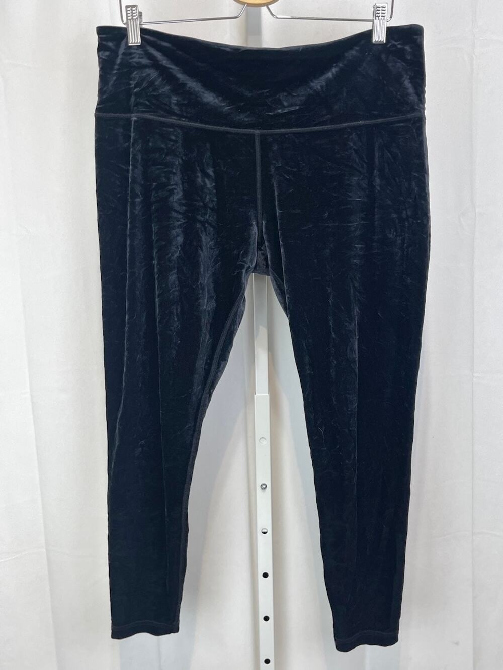 ATHLETA Elation Velvet Tights Yoga Studio Soft Dark Blue Scuro Size 2X Plus